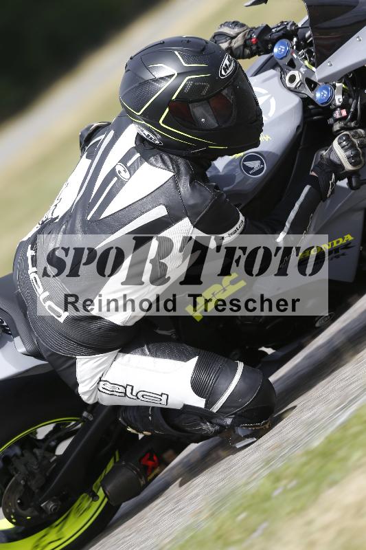 /20 27.05.2025 FREERIDE Training ADR/Gruppe A/backside